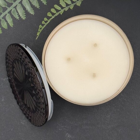 BBW Bridgerton Collaboration Diamond Of The Season Bath & Body Works Candle - Picture 7 of 12